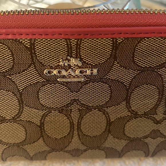 Coach Brown/pink trim wallet, EUC - Picture 3 of 8